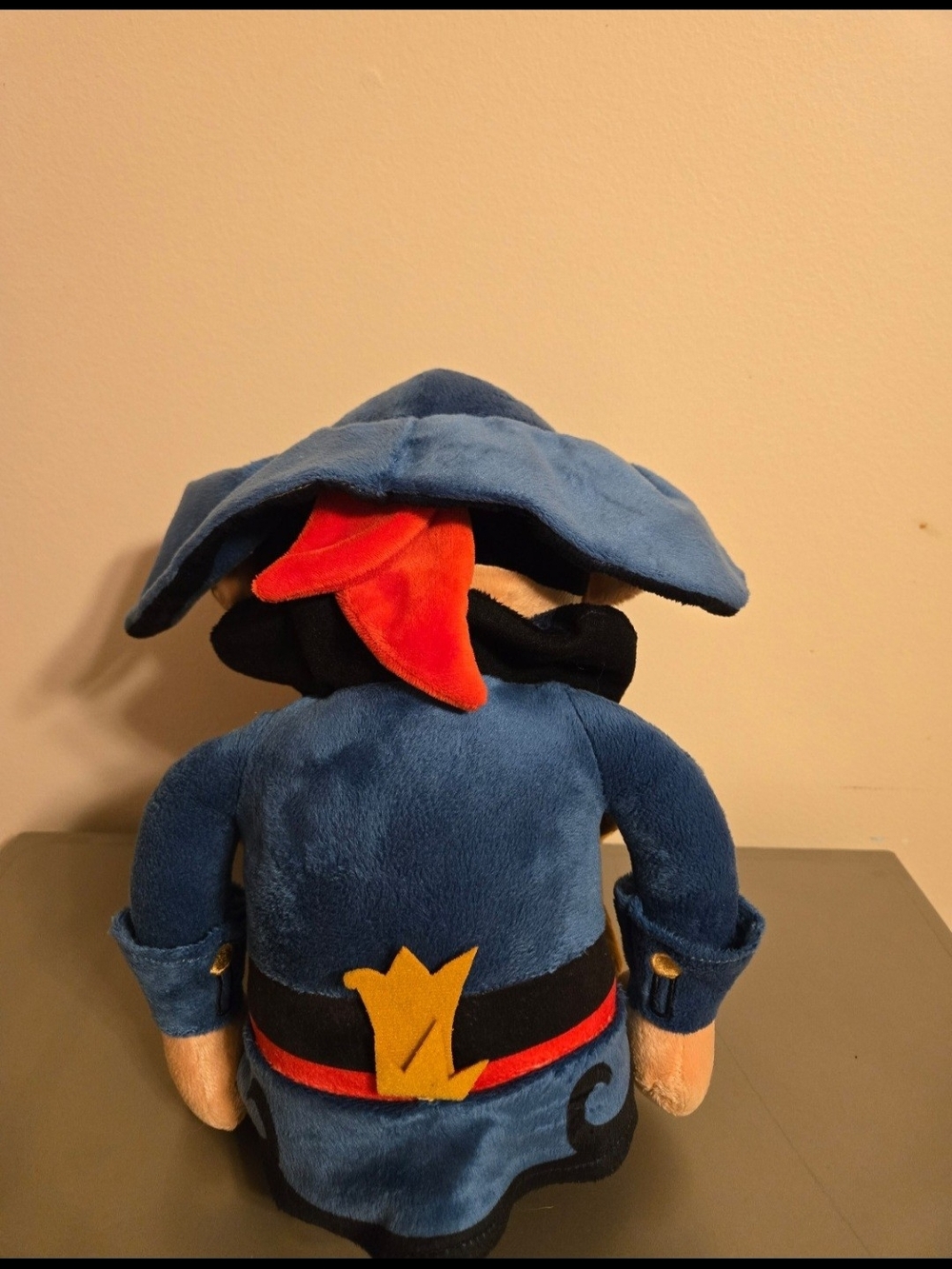 Jake and the Neverland Pirates 18" Plush Toy - Picture 4 of 5